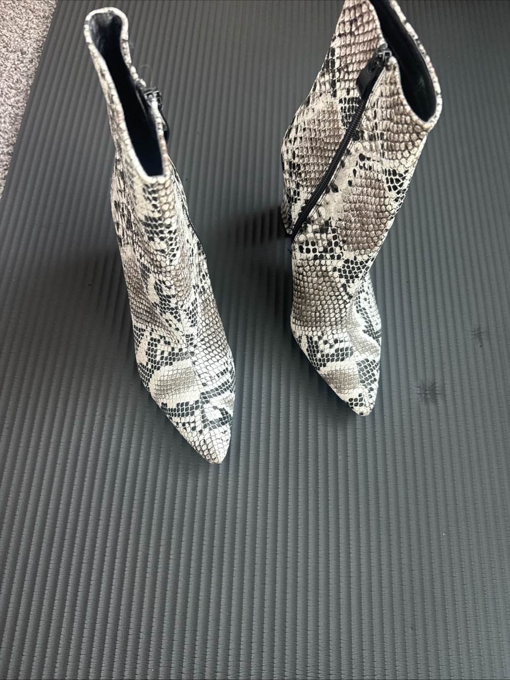 Pointed-Toe Snake Print Ankle Boots in White and Black